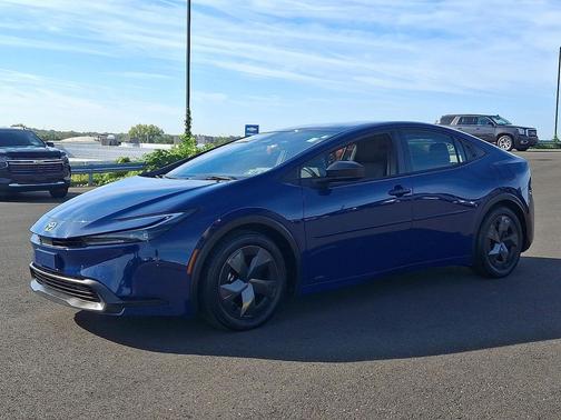 2023 Toyota Prius LE