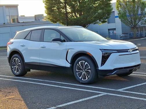 2025 Chevrolet Blazer EV eAWD LT