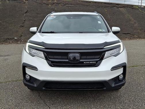 2022 Honda Pilot AWD Black Edition