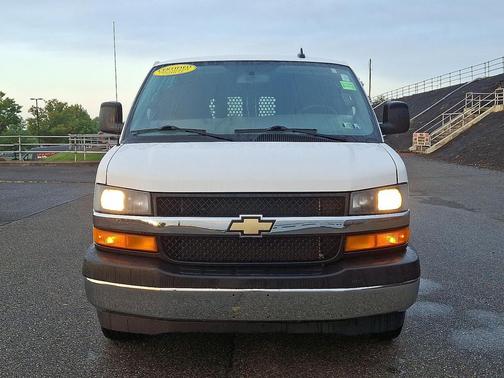 2023 Chevrolet Express 2500 RWD 2500 Regular Wheelbase WT
