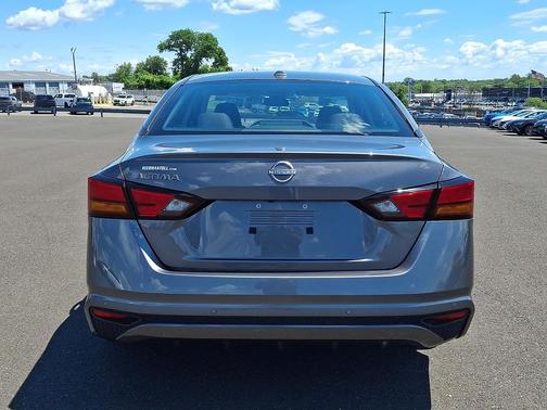 Gun Metallic - KAD 2025 Nissan Altima SV FWD