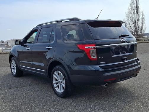 Dark Side Metallic - BT 2014 Ford Explorer XLT