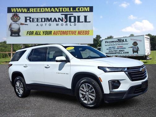 2023 Chevrolet Traverse LT Cloth