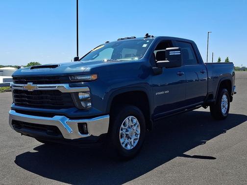 Lakeshore Blue Metallic - GXP 2024 Chevrolet Silverado 2500 LT