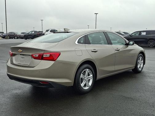 2024 Chevrolet Malibu FWD 1LT