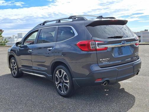2023 Subaru Ascent Touring 7-Passenger