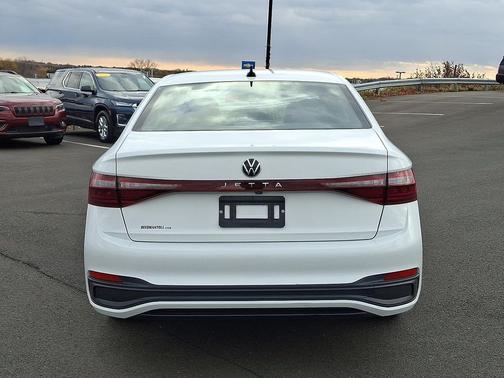 2025 Volkswagen Jetta 1.5T Sport