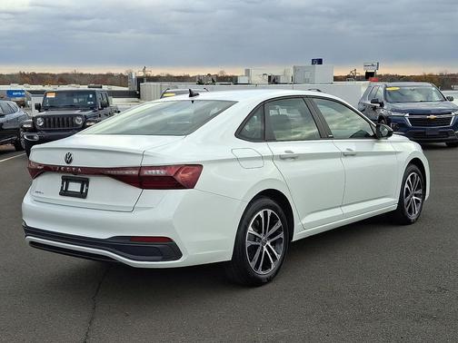 2025 Volkswagen Jetta 1.5T Sport