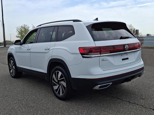 Pure White - 0Q0Q 2025 Volkswagen Atlas 2.0T SE w/Technology