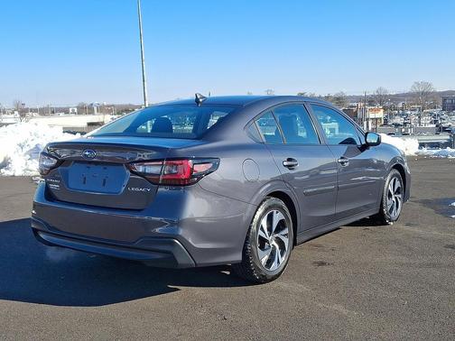 2024 Subaru Legacy Base