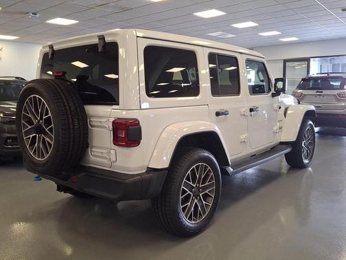 Bright White Clearcoat - PW7 2023 Jeep Wrangler 4xe Sahara