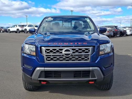 2022 Nissan Frontier SV