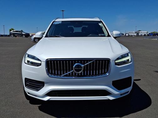 Crystal White Metallic - 707 2020 Volvo XC90 T5 Momentum