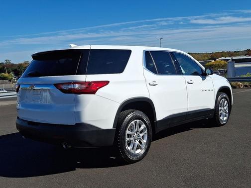 2018 Chevrolet Traverse LS