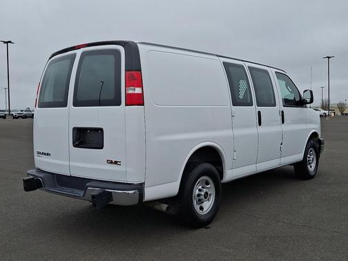 2024 GMC Savana 2500 Work Van