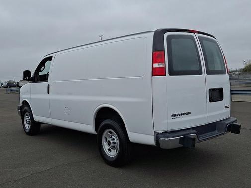 2024 GMC Savana 2500 Work Van
