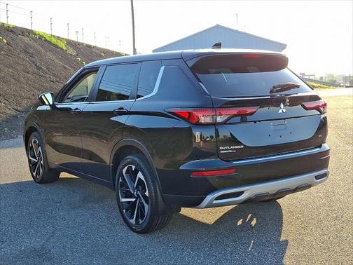 2023 Mitsubishi Outlander SE 2.5 S-AWC