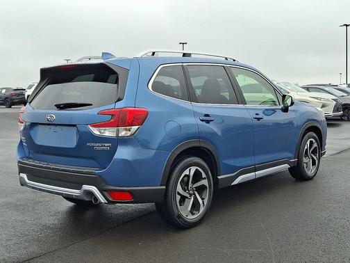 2022 Subaru Forester Touring