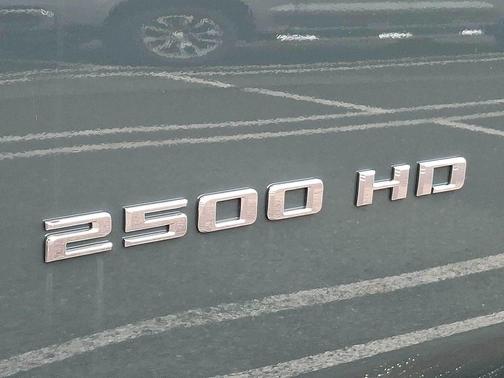 2026 Chevrolet Silverado 2500 Crew Cab, Standard Bed, XR2, 4WD