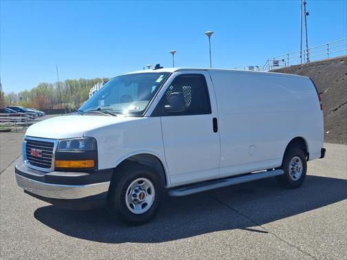 2023 GMC Savana 2500 Work Van