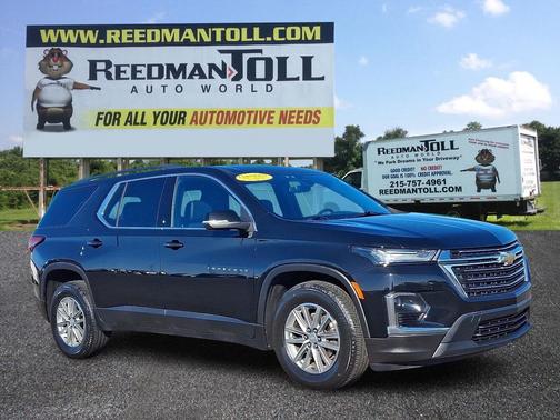 2023 Chevrolet Traverse LT Leather