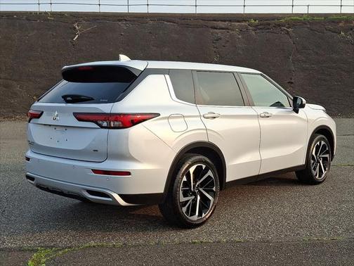 2022 Mitsubishi Outlander SE 2.5 S-AWC