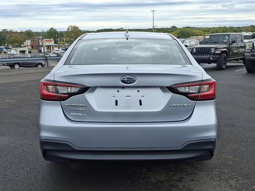 2022 Subaru Legacy Premium