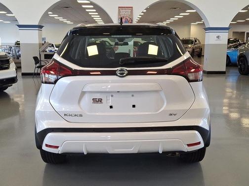 2021 Nissan Kicks SV