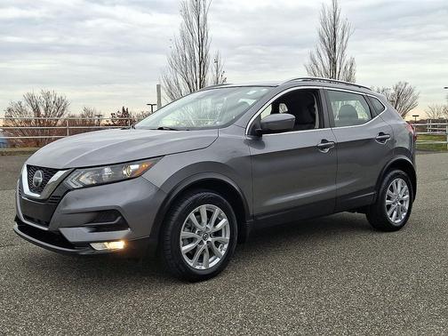 2021 Nissan Rogue Sport SV