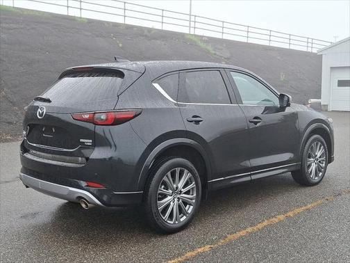 2024 Mazda CX-5 Signature