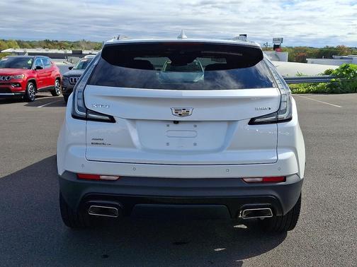 2023 Cadillac XT4 Sport