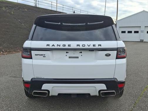 2022 Land Rover Range Rover Sport HSE Silver Edition
