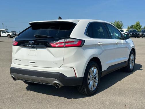 Star White 2021 Ford Edge Titanium