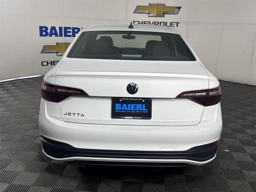 Pure White 2023 Volkswagen Jetta 1.5T Sport