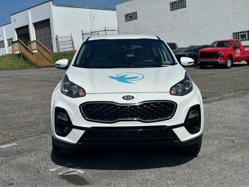 Clear White 2020 Kia Sportage LX