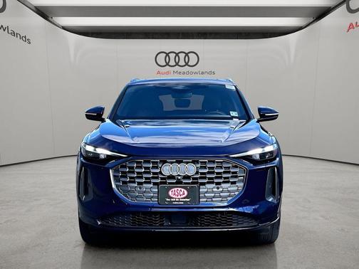 Navarra Blue Metallic 2025 Audi Q5 Premium TFSI quattro S tronic