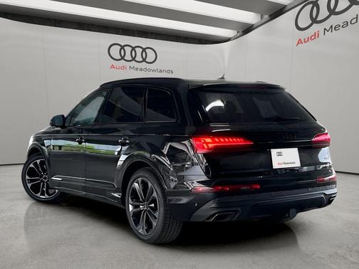 Mythos Black Metallic 2026 Audi Q7 55 Premium Plus