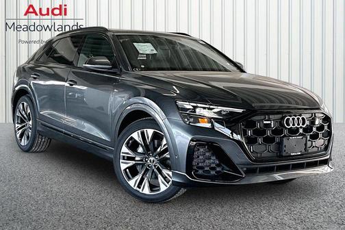 Daytona Gray Pearl Effect 2026 Audi Q8 55 Premium Plus