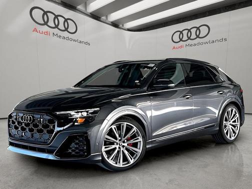 Daytona Gray Pearl Effect 2026 Audi Q8 55 Prestige