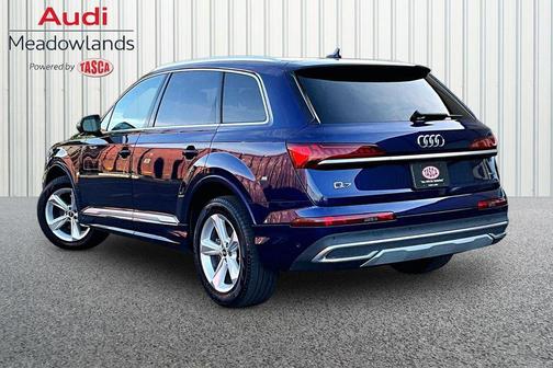 Navarra Blue Metallic 2022 Audi Q7 55 Premium
