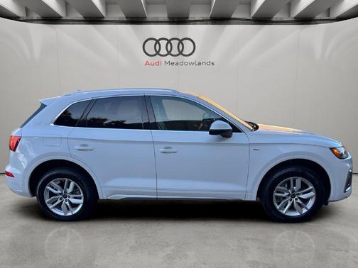 Arkona White 2024 Audi Q5 45 S line Premium