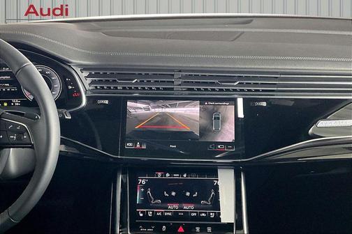 Samurai Gray Metallic 2026 Audi Q7 55 Premium Plus