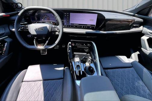 Daytona Gray Pearl Effect 2026 Audi SQ5 3.0T Premium Plus