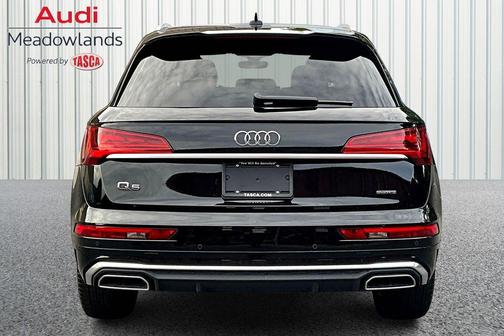 Black Metallic 2025 Audi Q5 45 S line Premium Plus