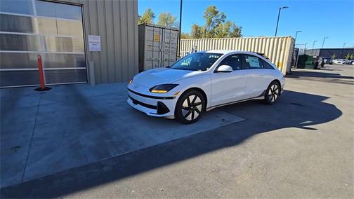 2025 Hyundai IONIQ 6 SE