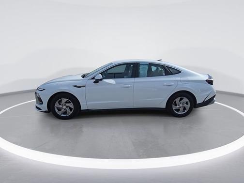 Serenity White 2025 Hyundai SONATA SE