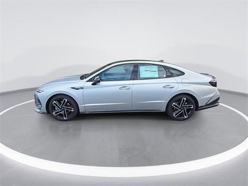 2025 Hyundai SONATA N Line