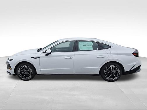 Serenity White 2026 Hyundai SONATA SEL Sport