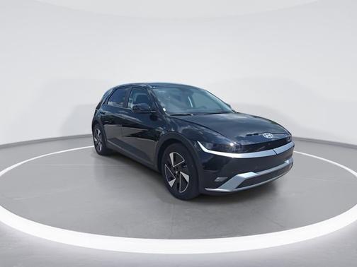 2025 Hyundai IONIQ 5 SE