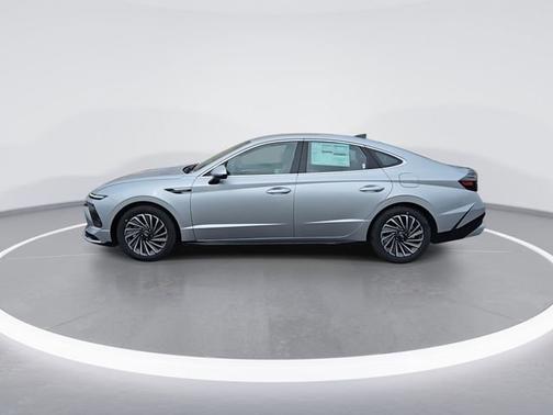 Aero Silver 2025 Hyundai SONATA Hybrid SEL